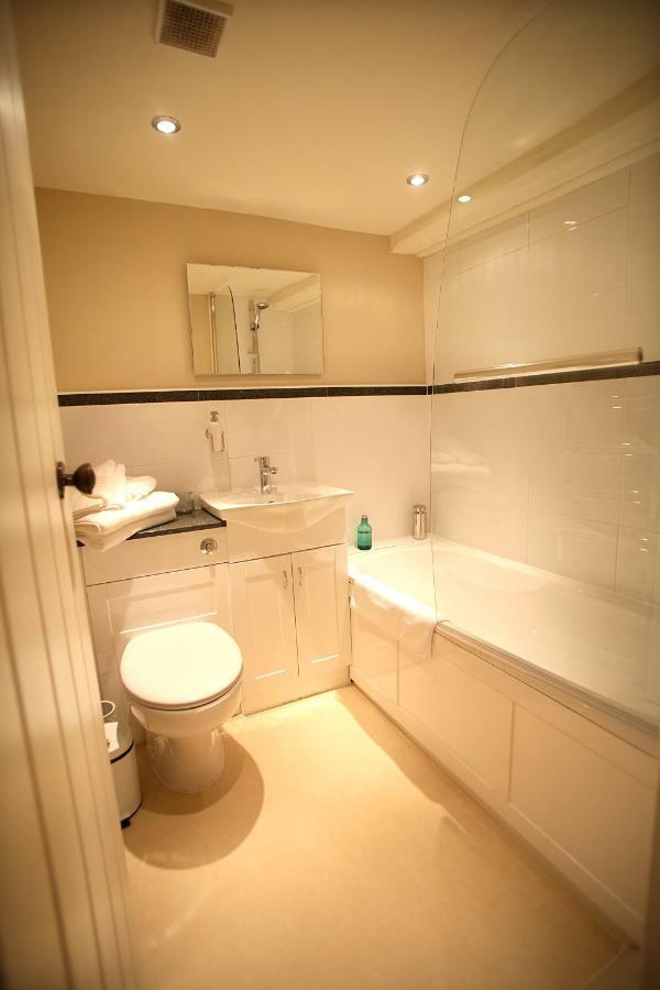 The Scott Arms Bed & Breakfast Kingston  Bagian luar foto